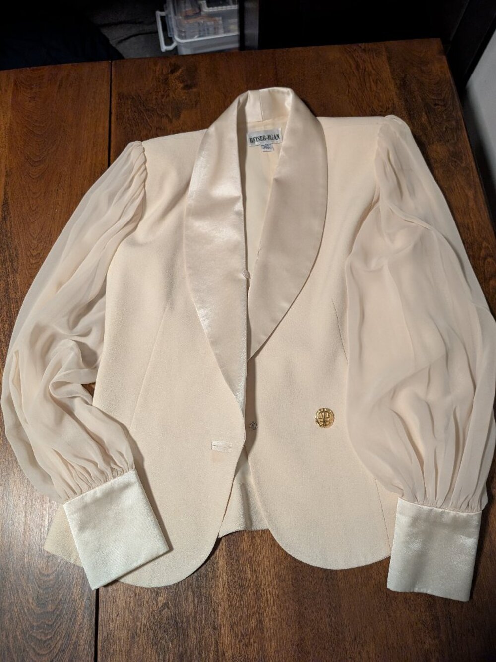 Large Vintage Heiser Egan cream formal jacket
